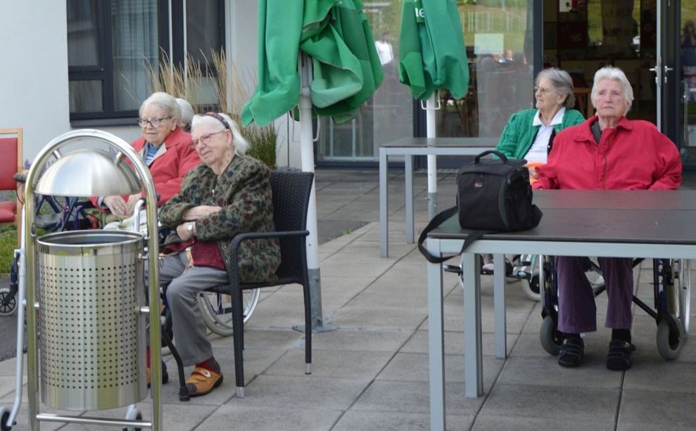 BewohnerInnen lauschten der Musik